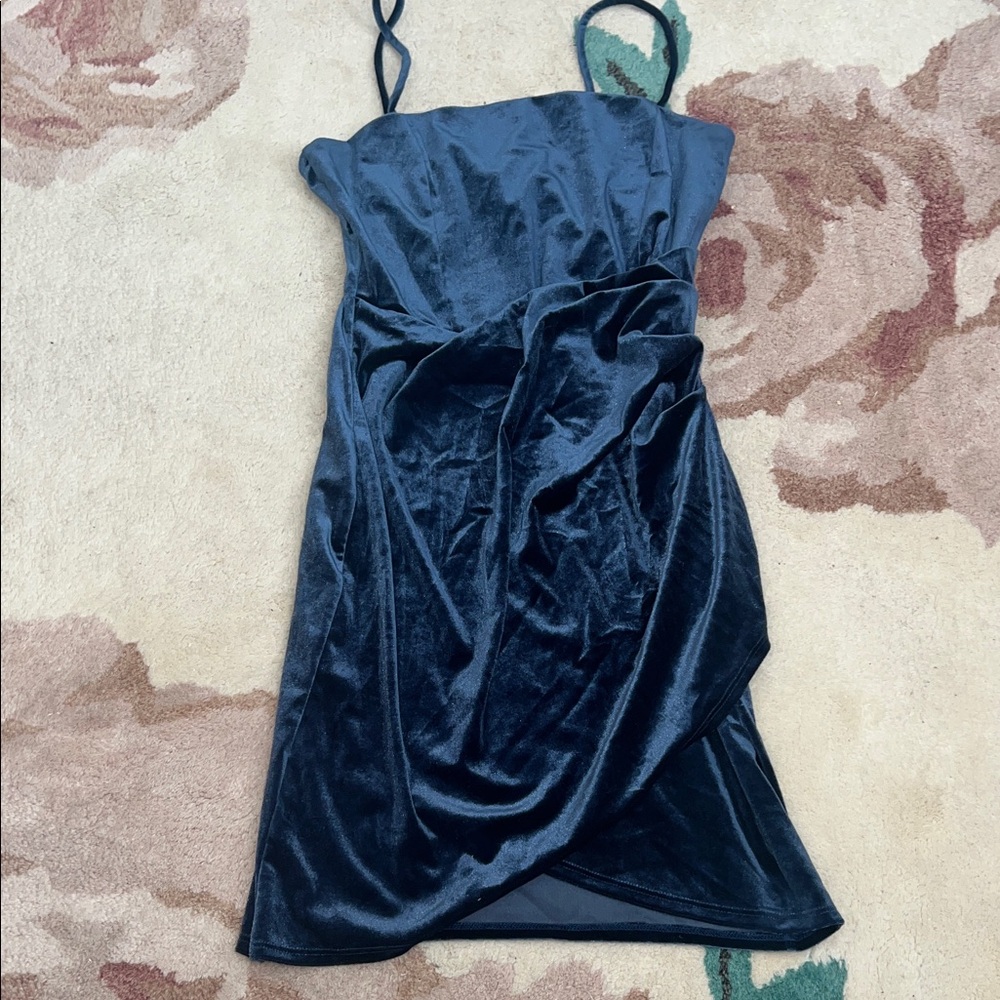 Windsor Strapless Midnight Blue Velvet Dress